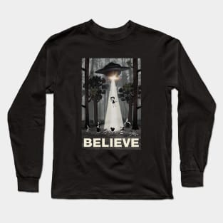 I Want To Believe Betty Boop UFO Abduction Parody Long Sleeve T-Shirt